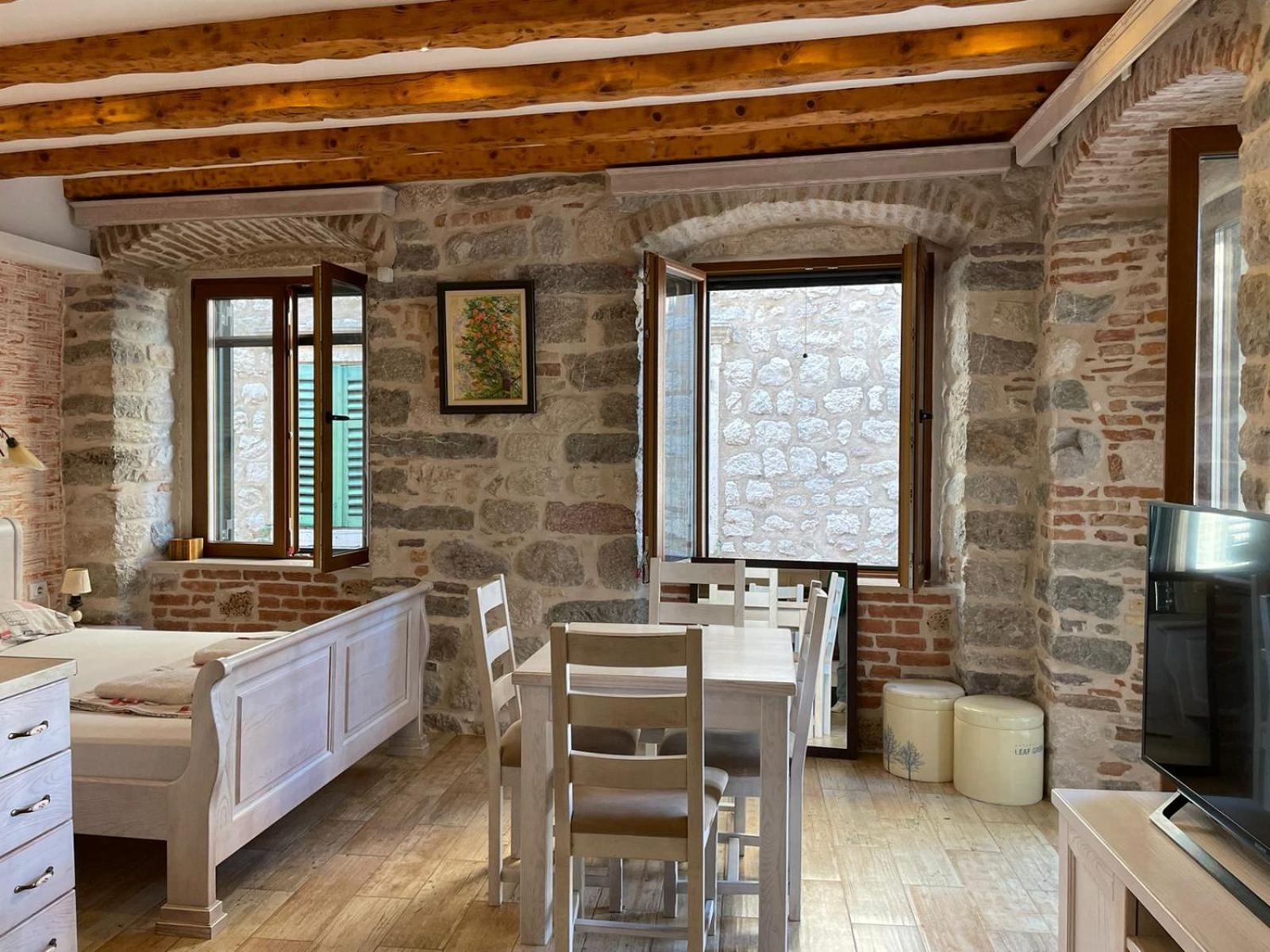 Apartments Dukic Котор Экстерьер фото