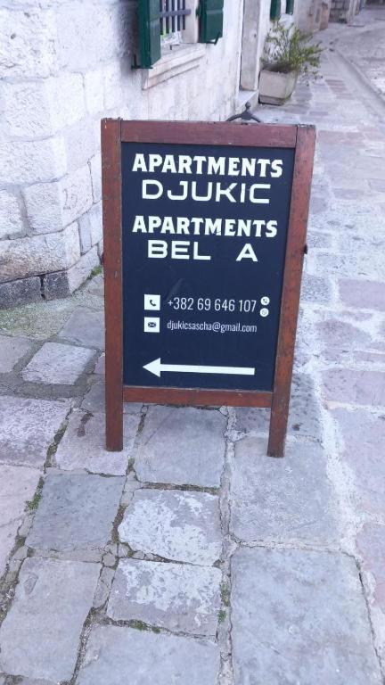 Apartments Dukic Котор Экстерьер фото