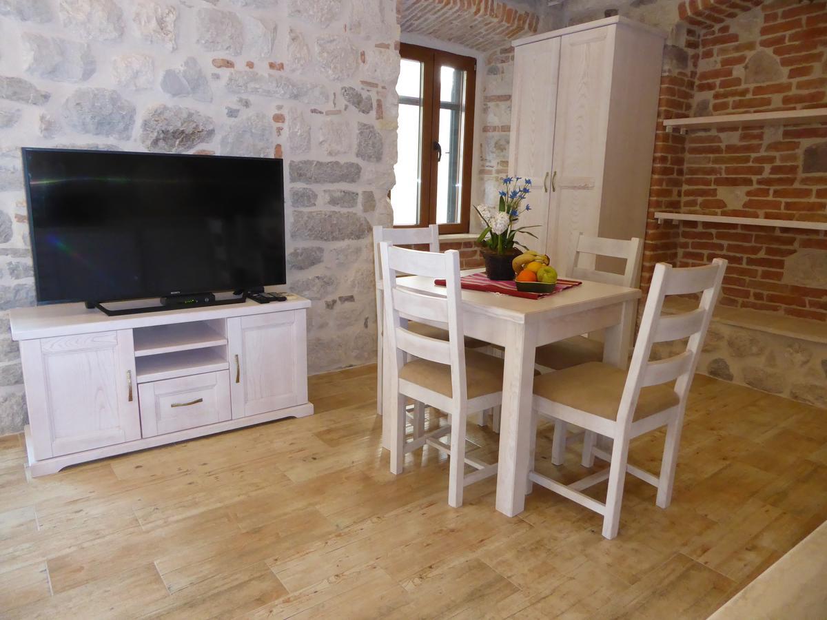 Apartments Dukic Котор Экстерьер фото