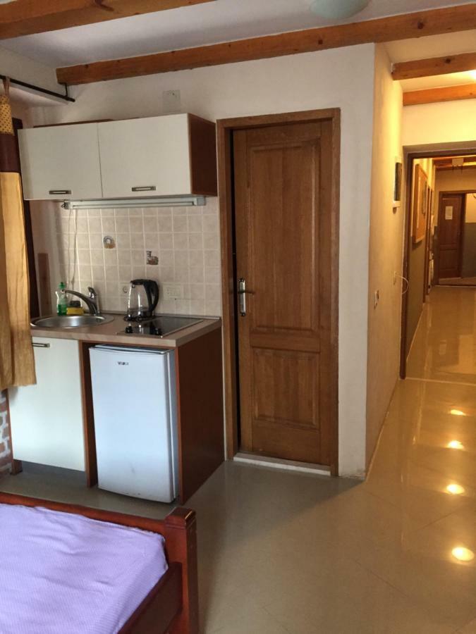 Apartments Dukic Котор Экстерьер фото